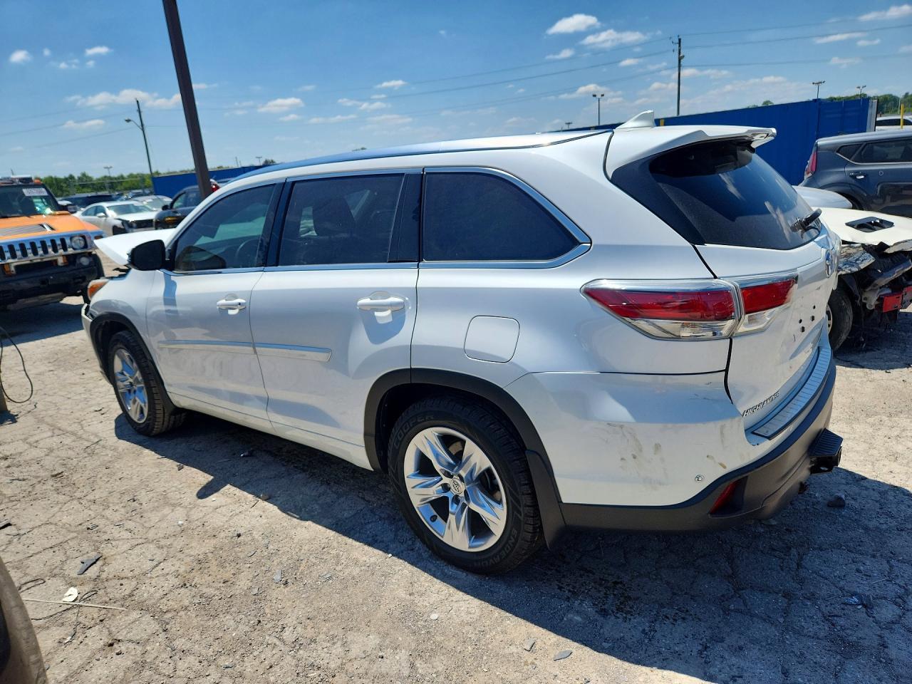 2015 Toyota Highlander Limited - Image 2