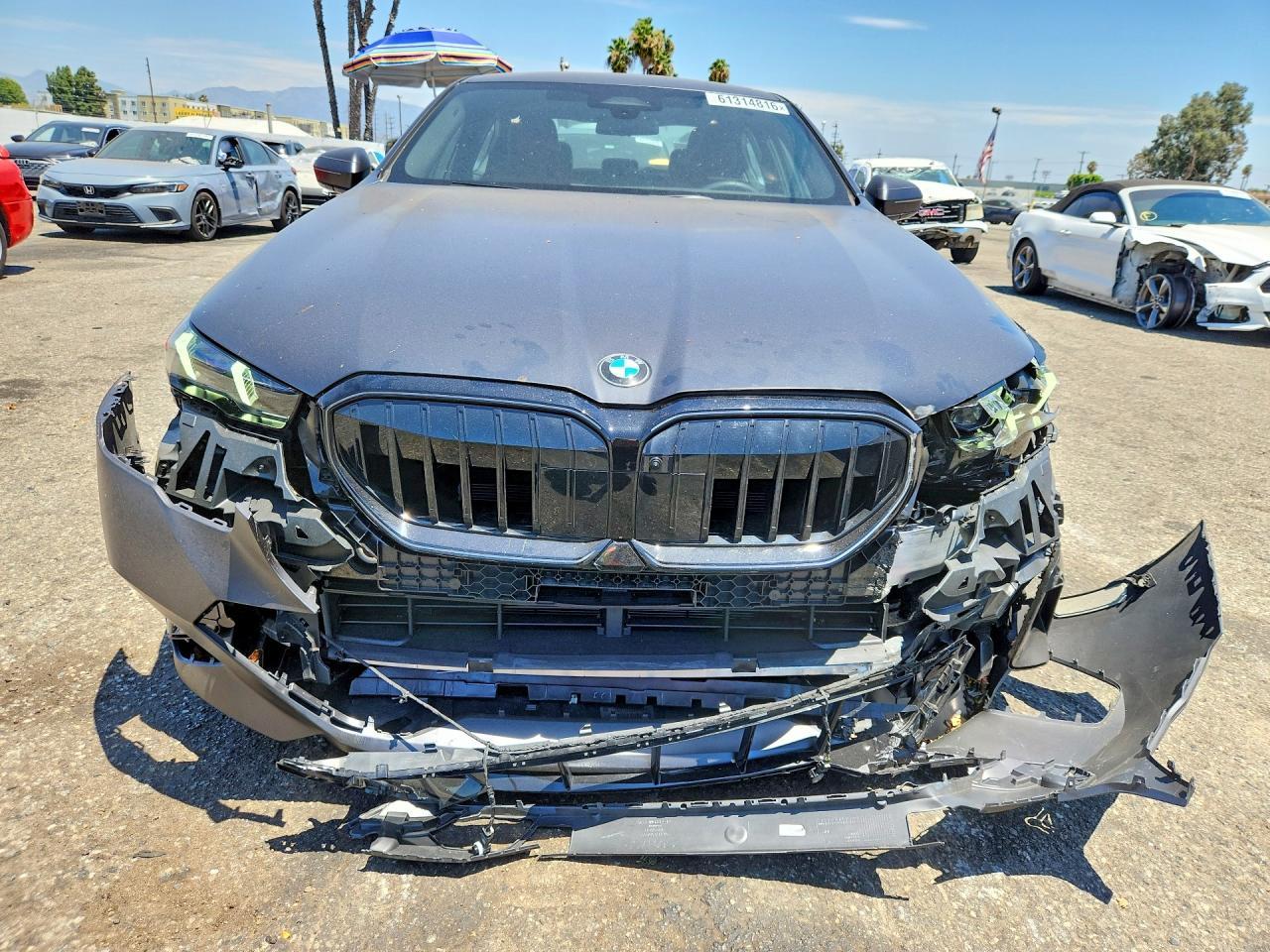 2026 BMW 530 I - Фото 5