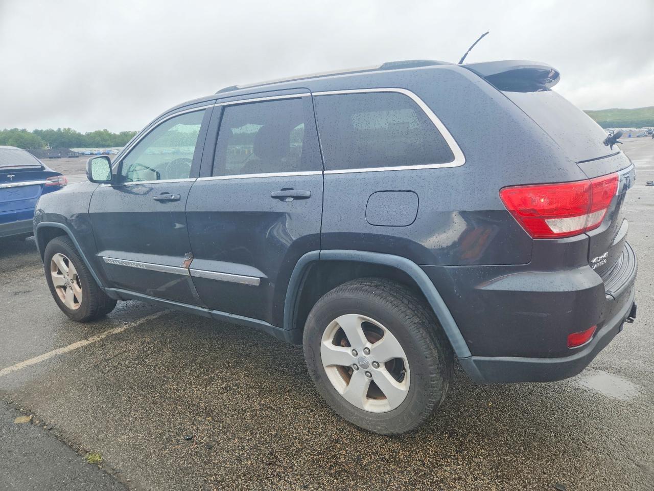 2012 Jeep Grand Cherokee Laredo - Image 2