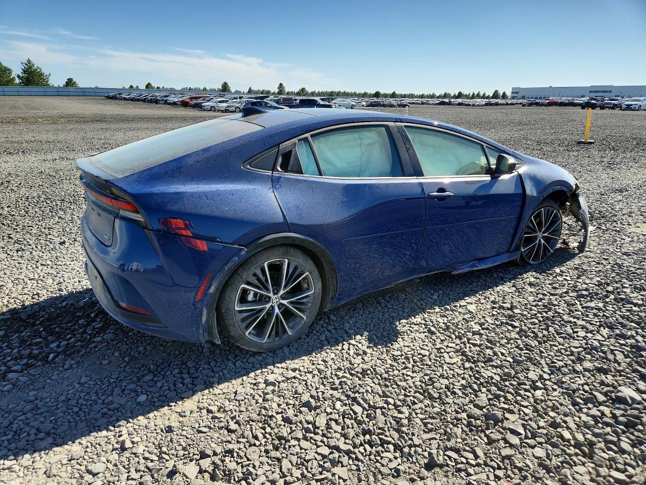 2024 Toyota Prius Xle - Фото 3
