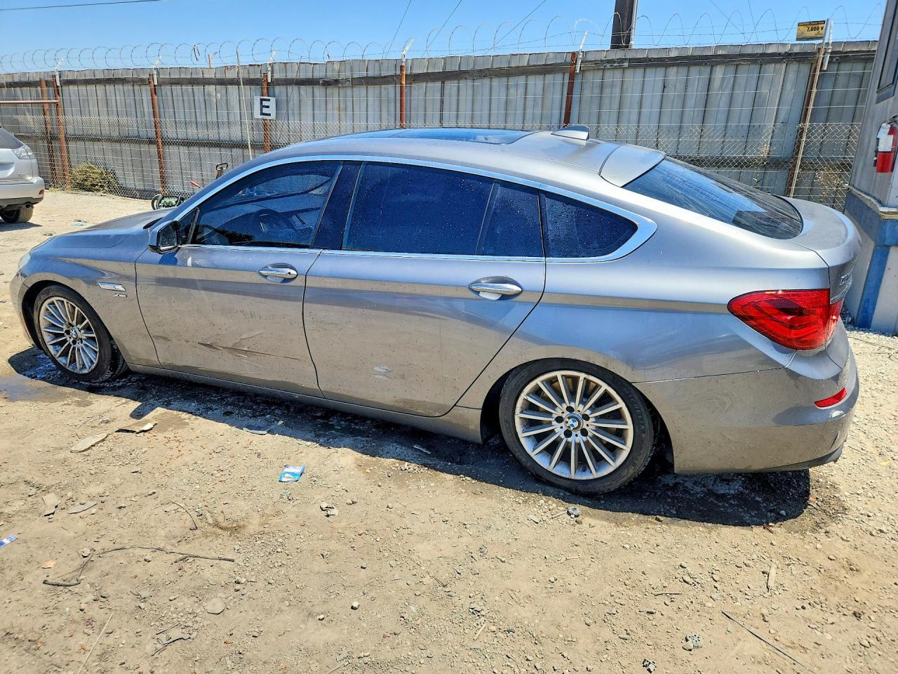 2011 BMW 535 Xigt - Фото 2