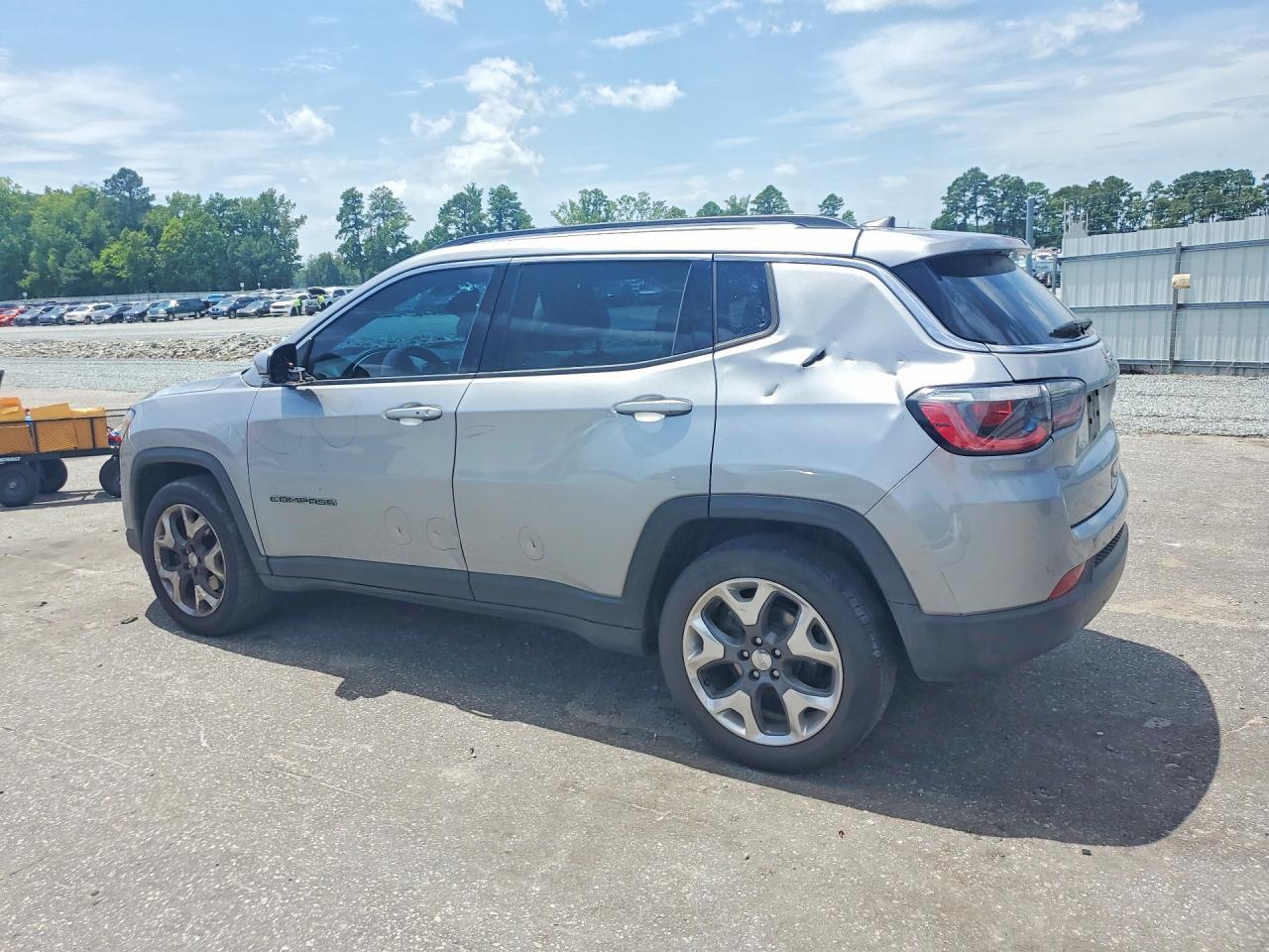 2018 Jeep Compass Limited - Фото 2