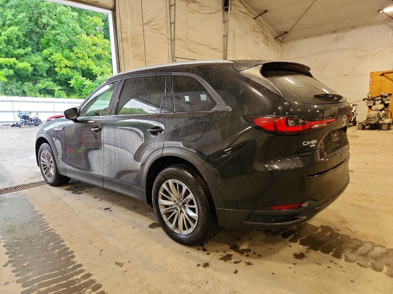 2025 Mazda Cx-90 Preferred - Image 2