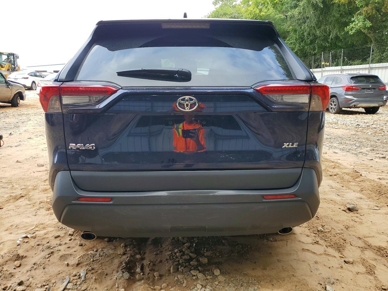 2023 Toyota Rav4 Xle - Фото 6