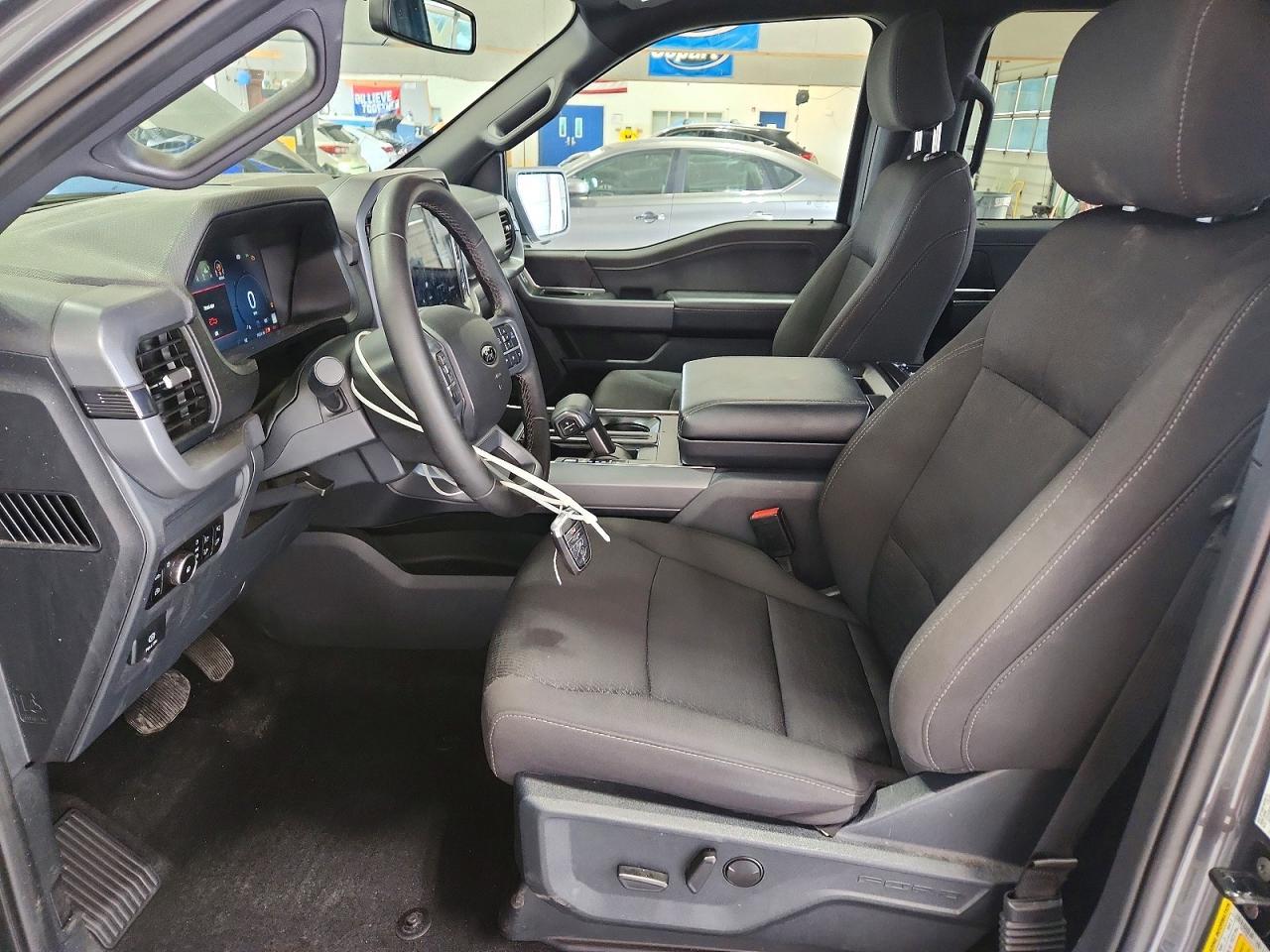2025 Ford F150 Xlt - Image 7
