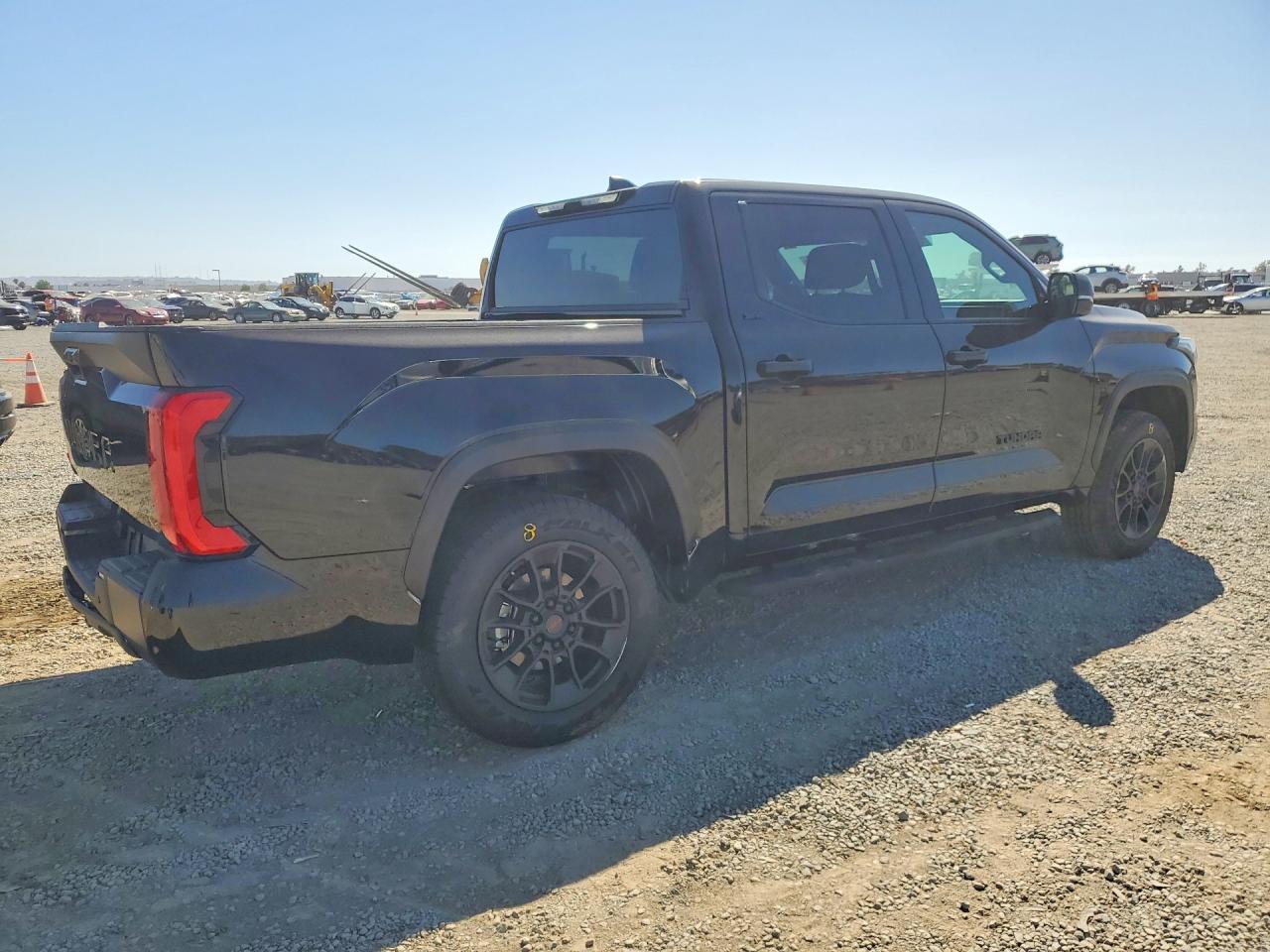2025 Toyota Tundra Sr5 - Фото 3
