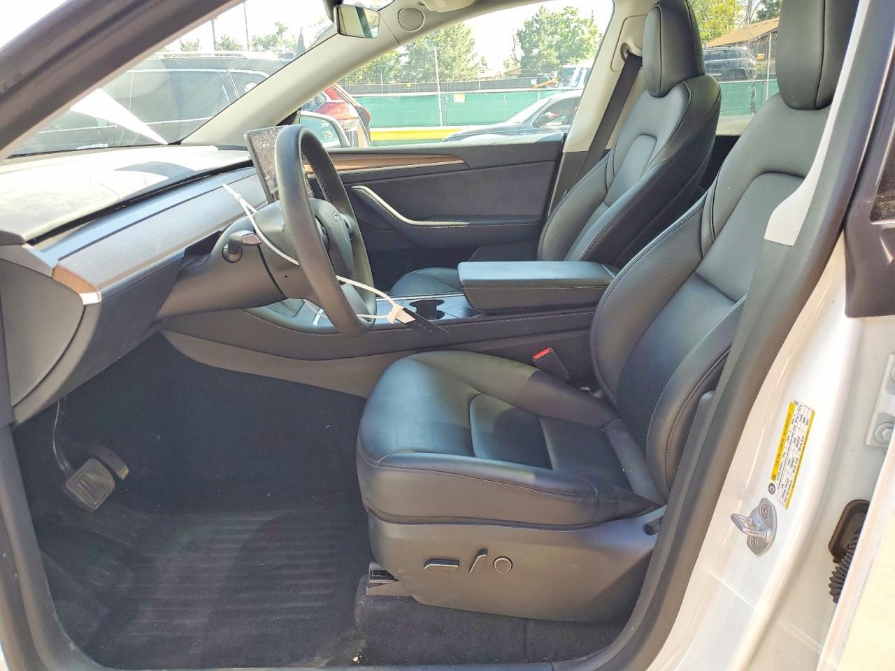 2023 Tesl Model Y - Image 7