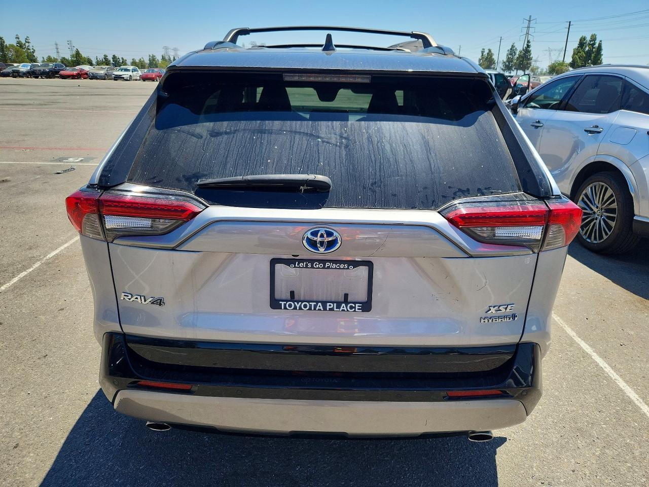 2024 Toyota Rav4 Xse - Image 6