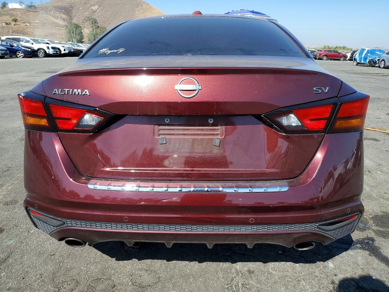 2023 Nissan Altima Sv - Фото 6