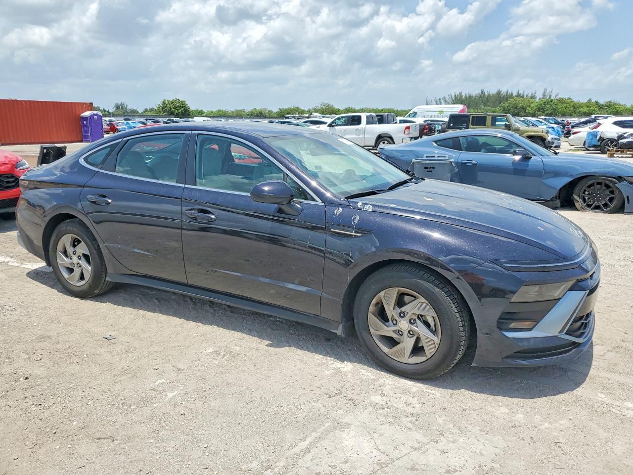 2025 Hyundai Sonata Se - Фото 4