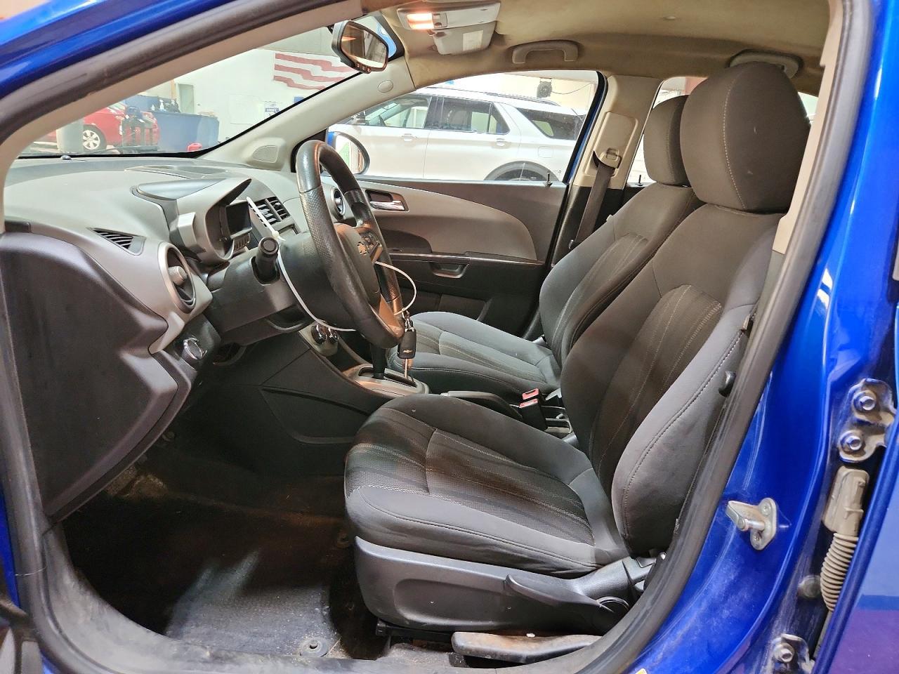 2016 Chevrolet Sonic Lt - Image 7