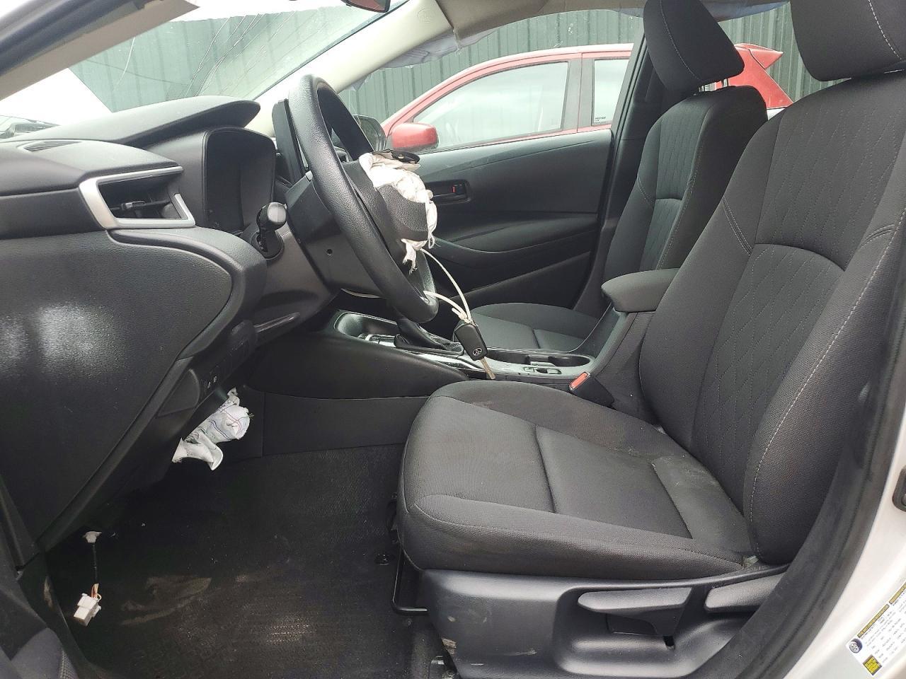 2025 Toyota Corolla Le - Фото 7