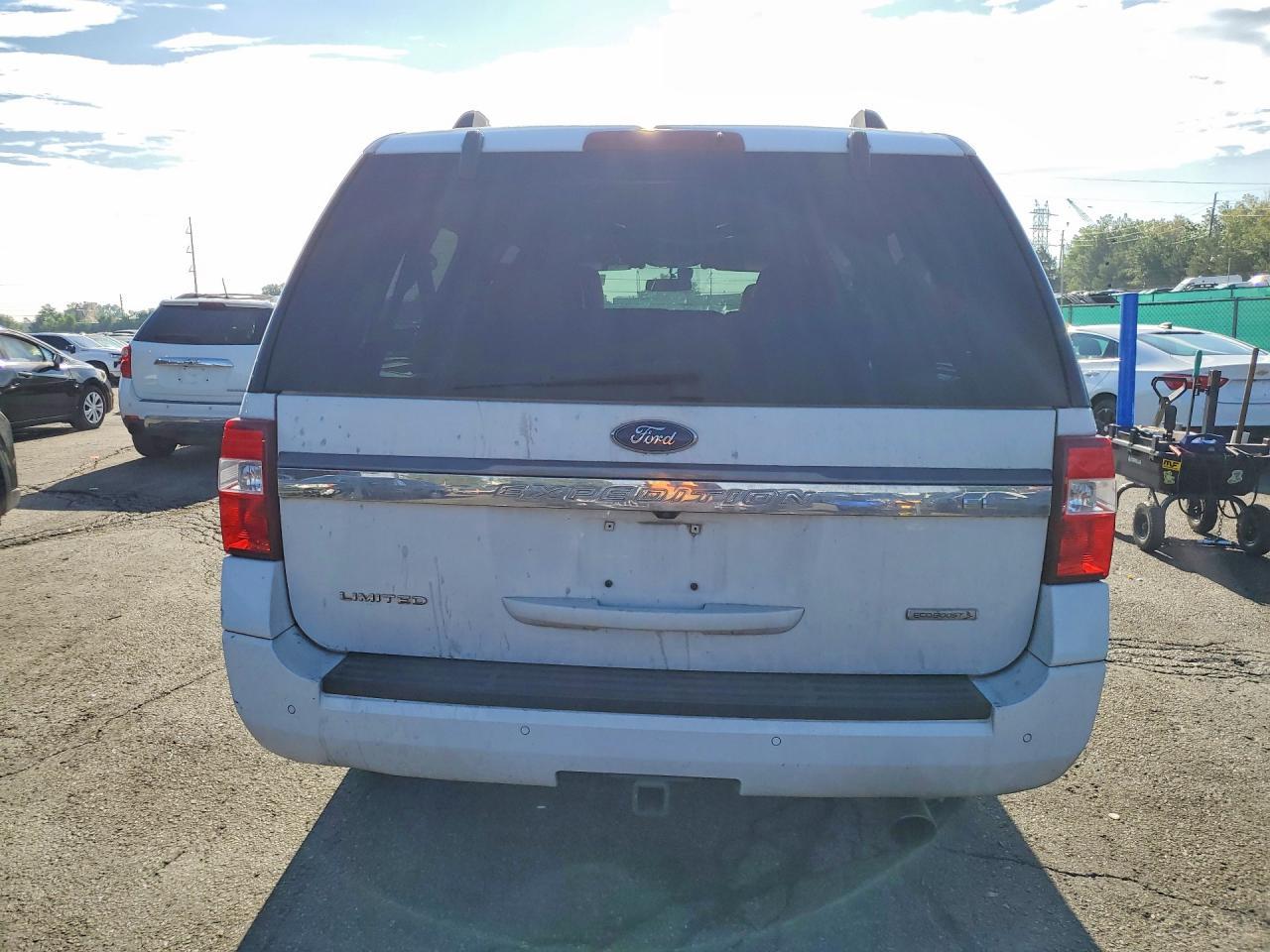 2017 Ford Expedition El Limited - Image 6