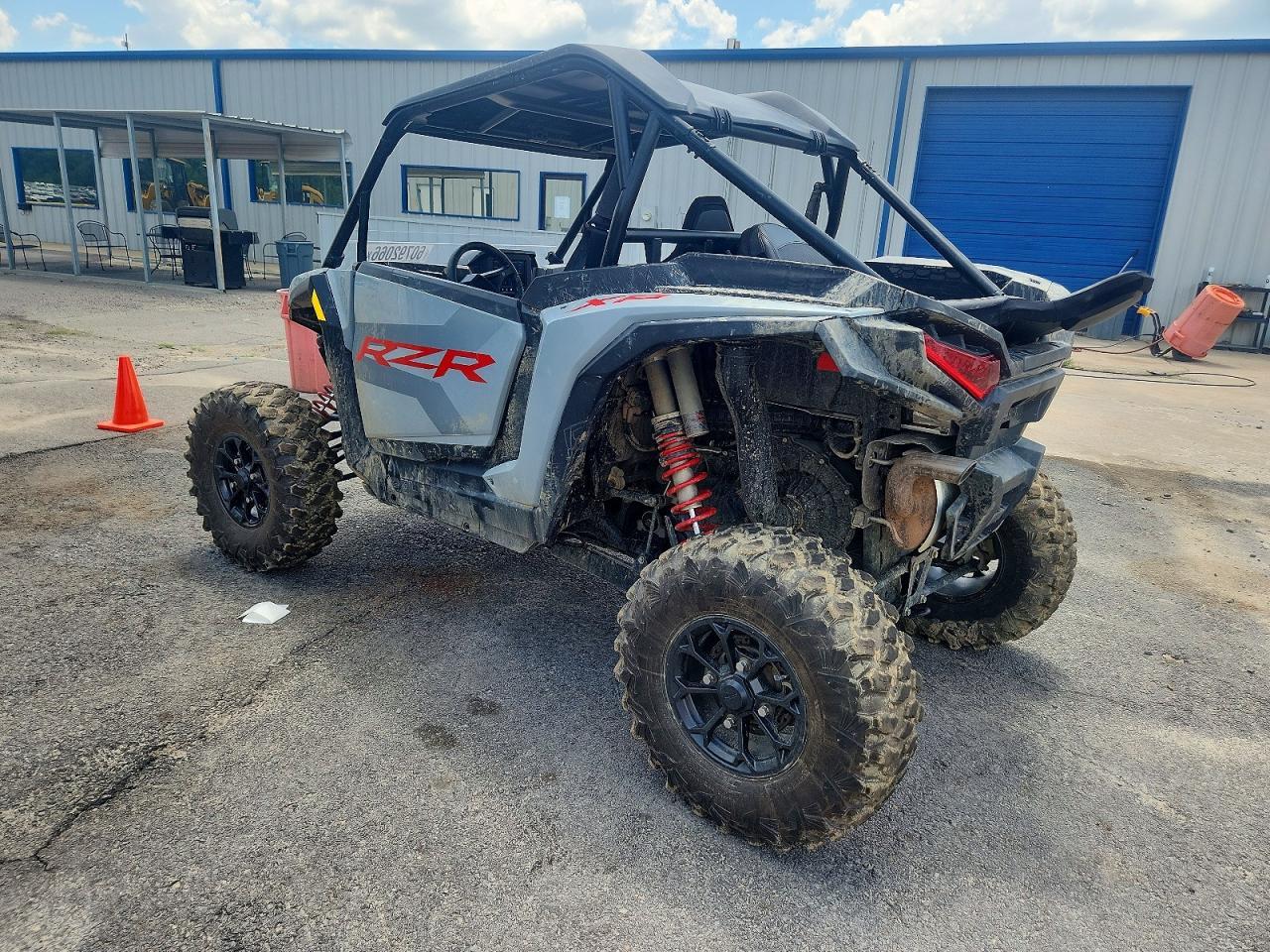 2025 Polaris Rzr Xp Utility Vehicle - Фото 3