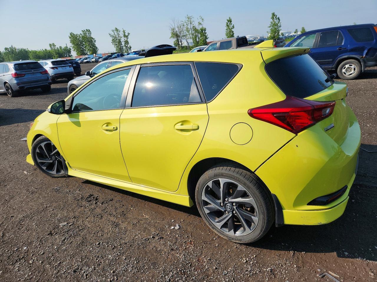 2016 Scion Im Base - Фото 2