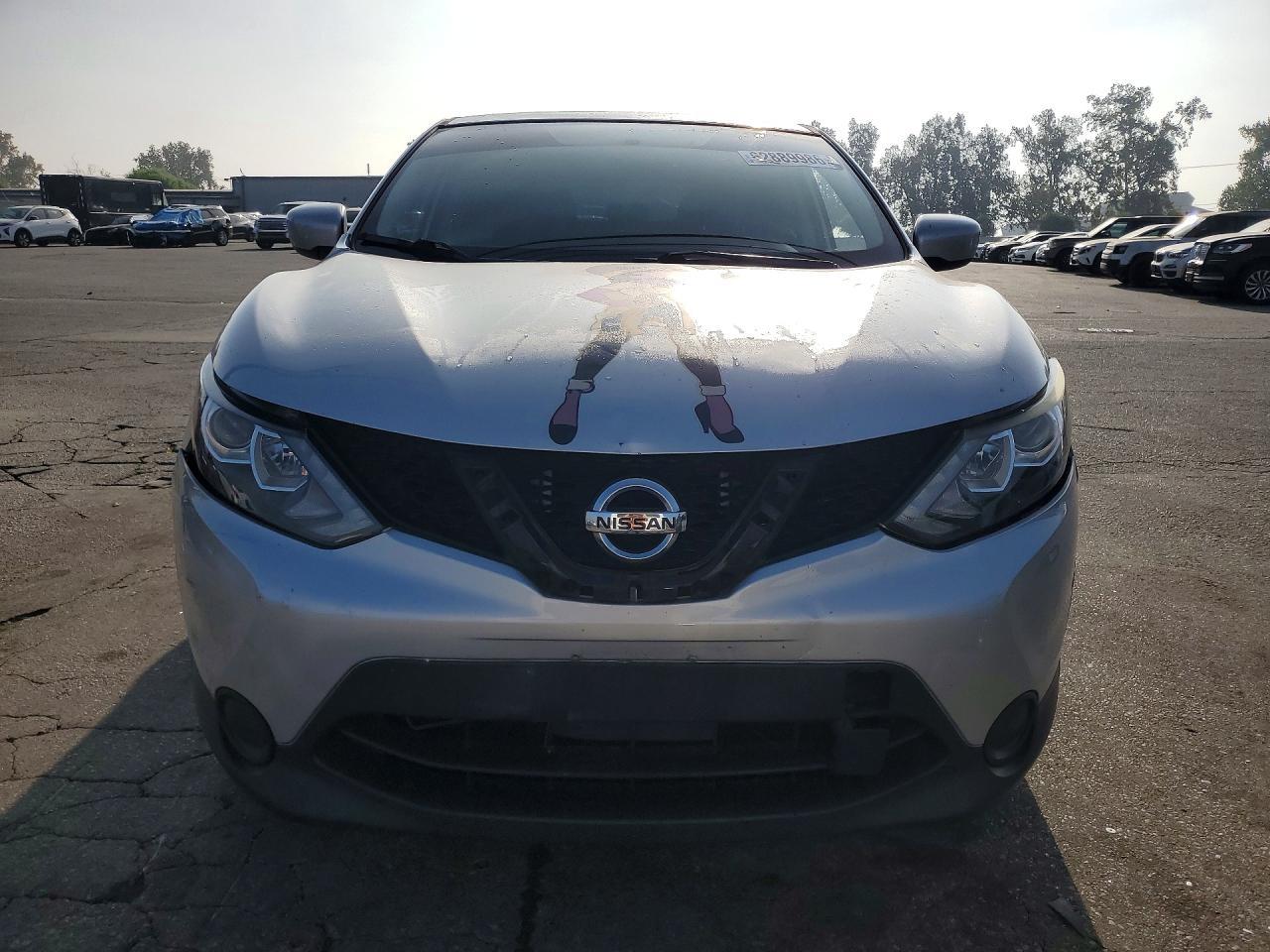 2018 Nissan Rogue Sport S - Фото 5