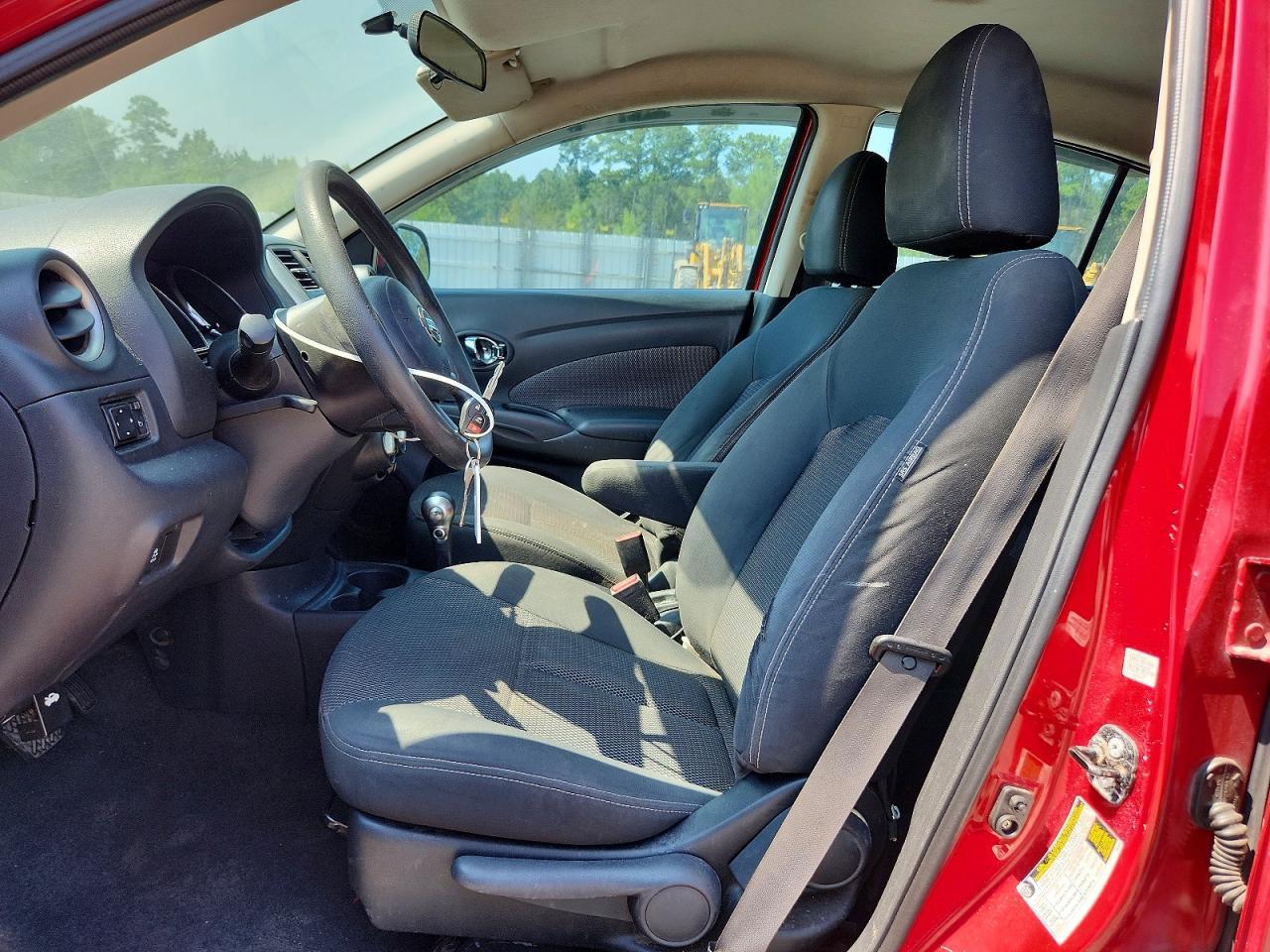 2014 Nissan Versa 1.6 S - Фото 7