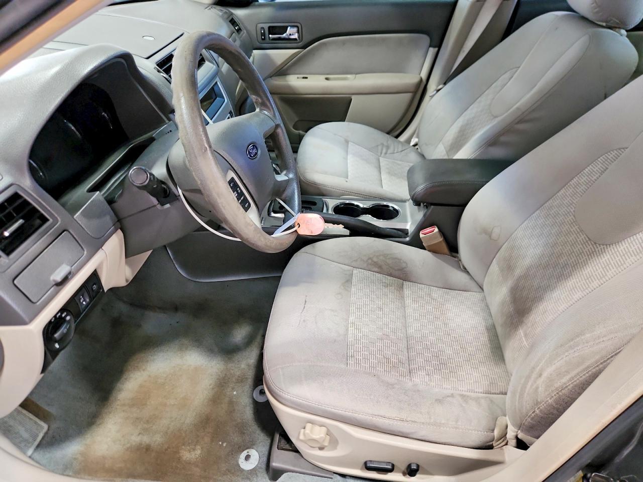 2011 Ford Fusion Se - Фото 7