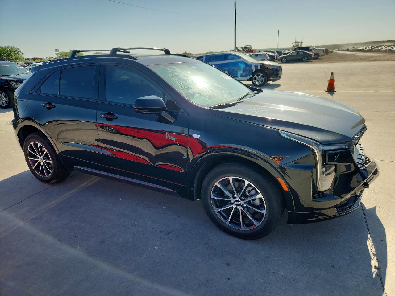 2024 Cadillac Xt4 Sport - Image 4
