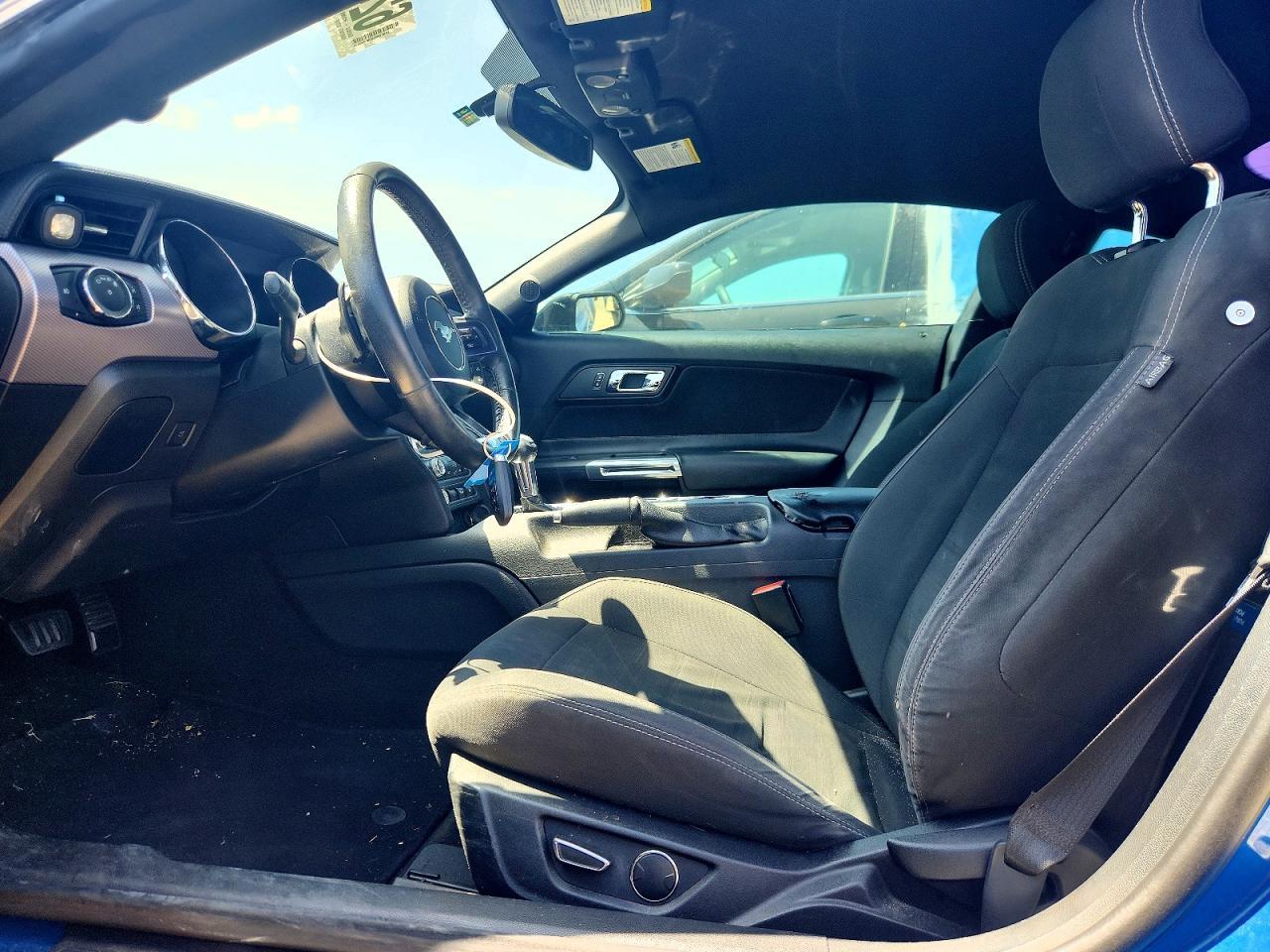 2017 Ford Mustang - Image 7