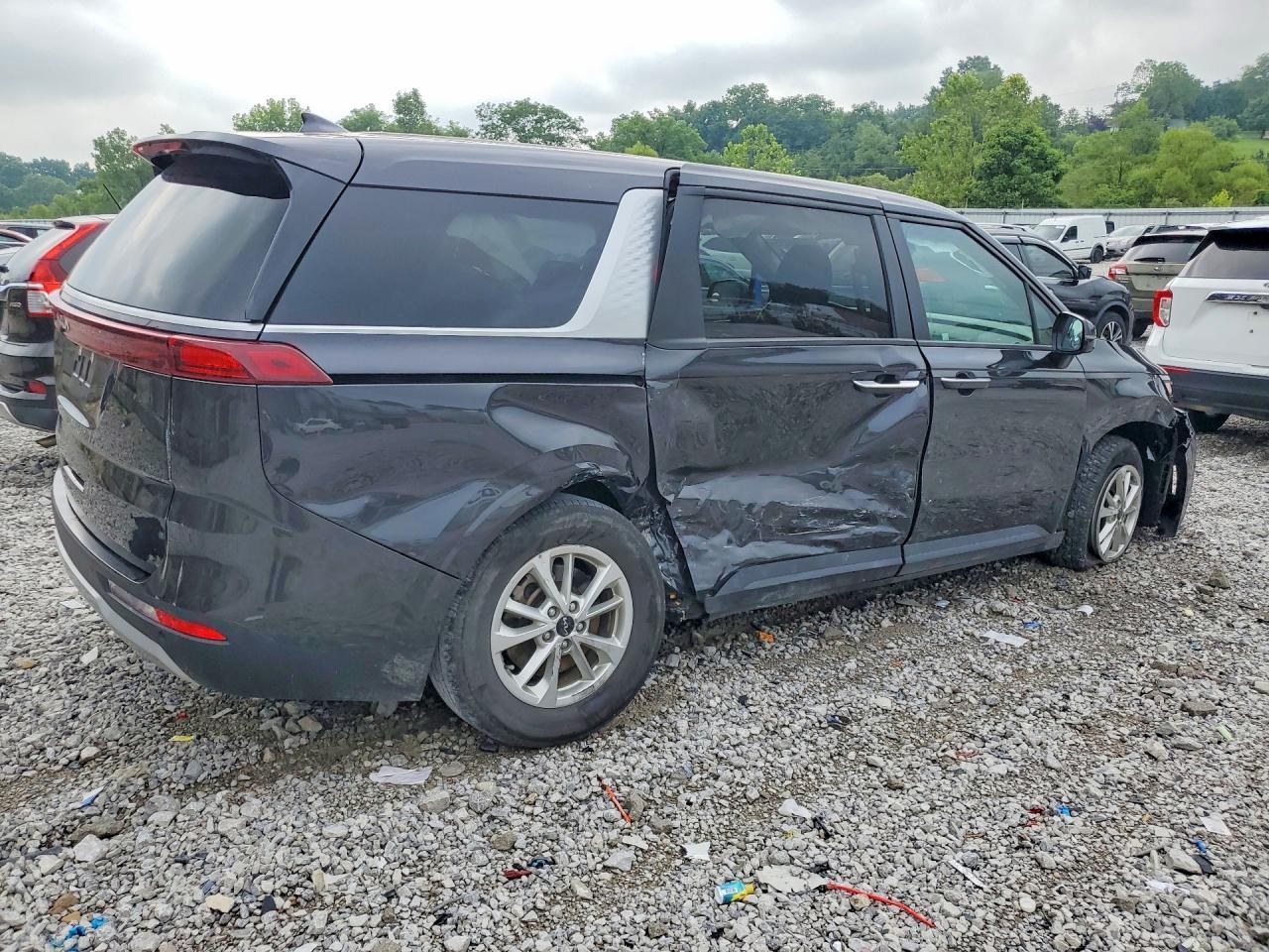 2024 Kia Carnival Lx - Фото 3