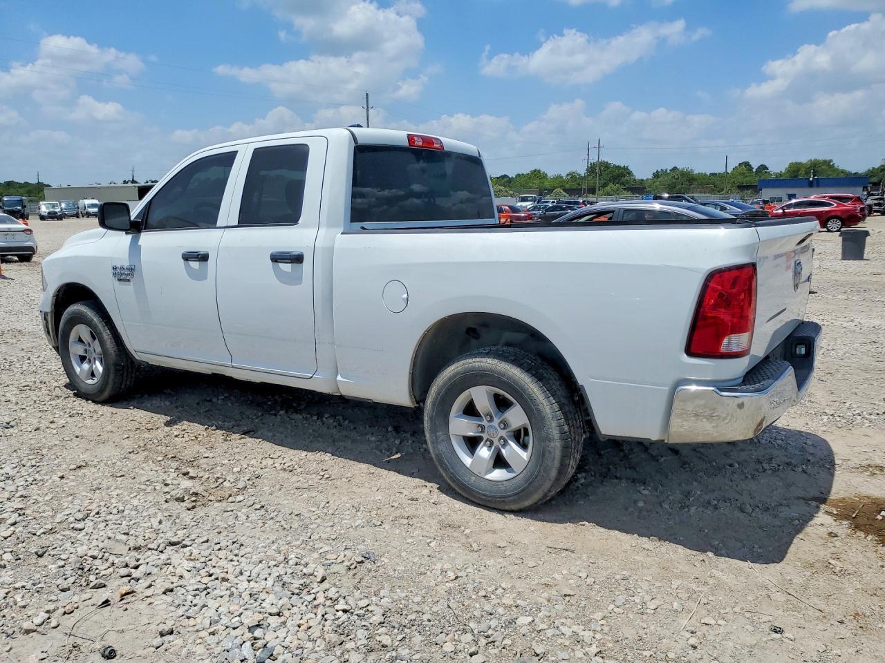 2022 Ram 1500 Classic Tradesman - Фото 2
