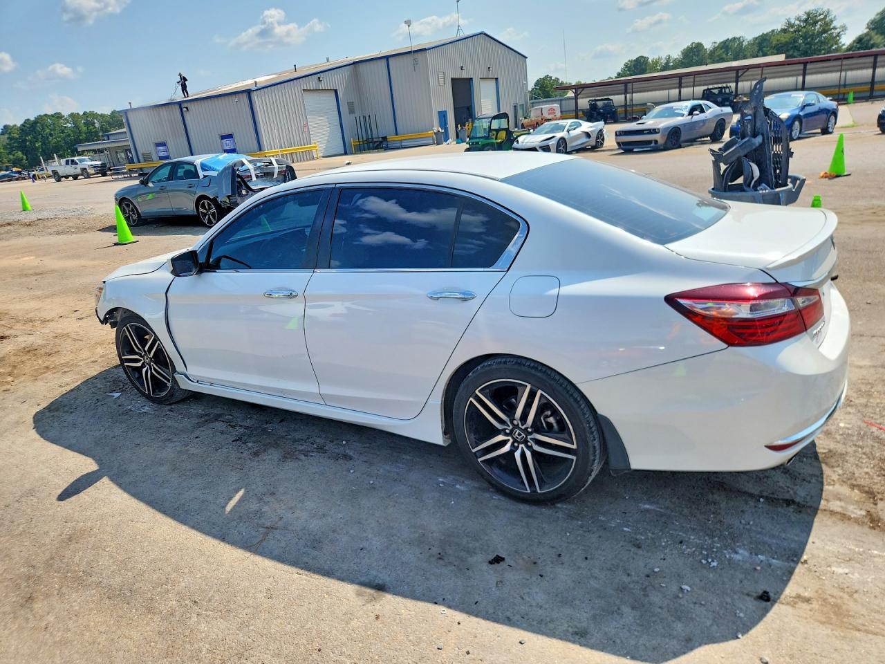 2017 Honda Accord Sport Special Edition - Image 2