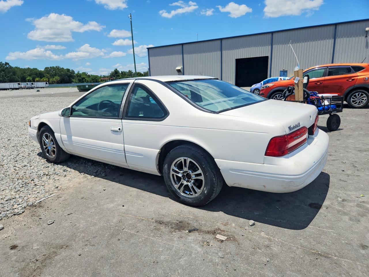 1996 Ford Thunderbird Lx - Image 2