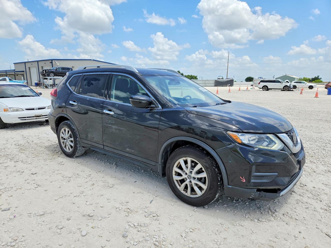 2019 Nissan Rogue Sv - Image 4