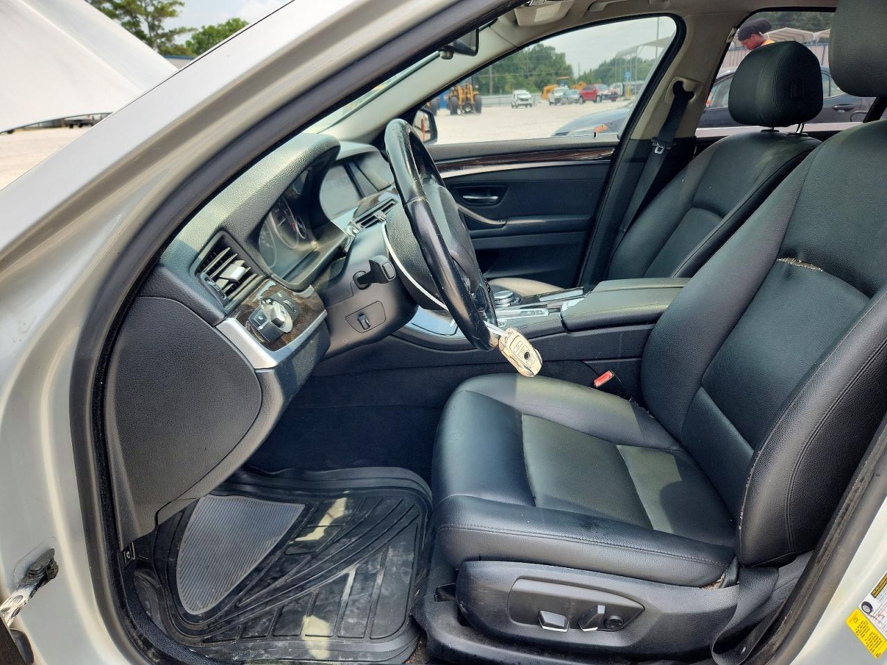 2015 BMW 528 I - Фото 7
