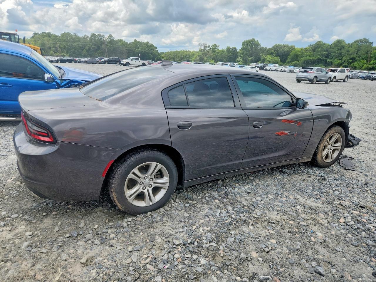 2023 Dodge Charger Sxt - Image 3