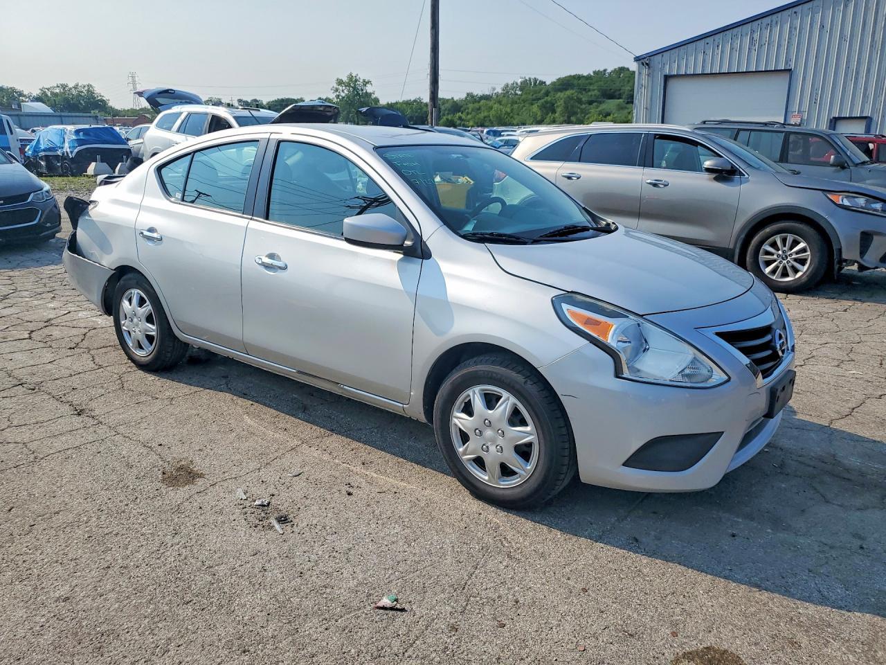 2016 Nissan Versa 1.6 Sv - Фото 4