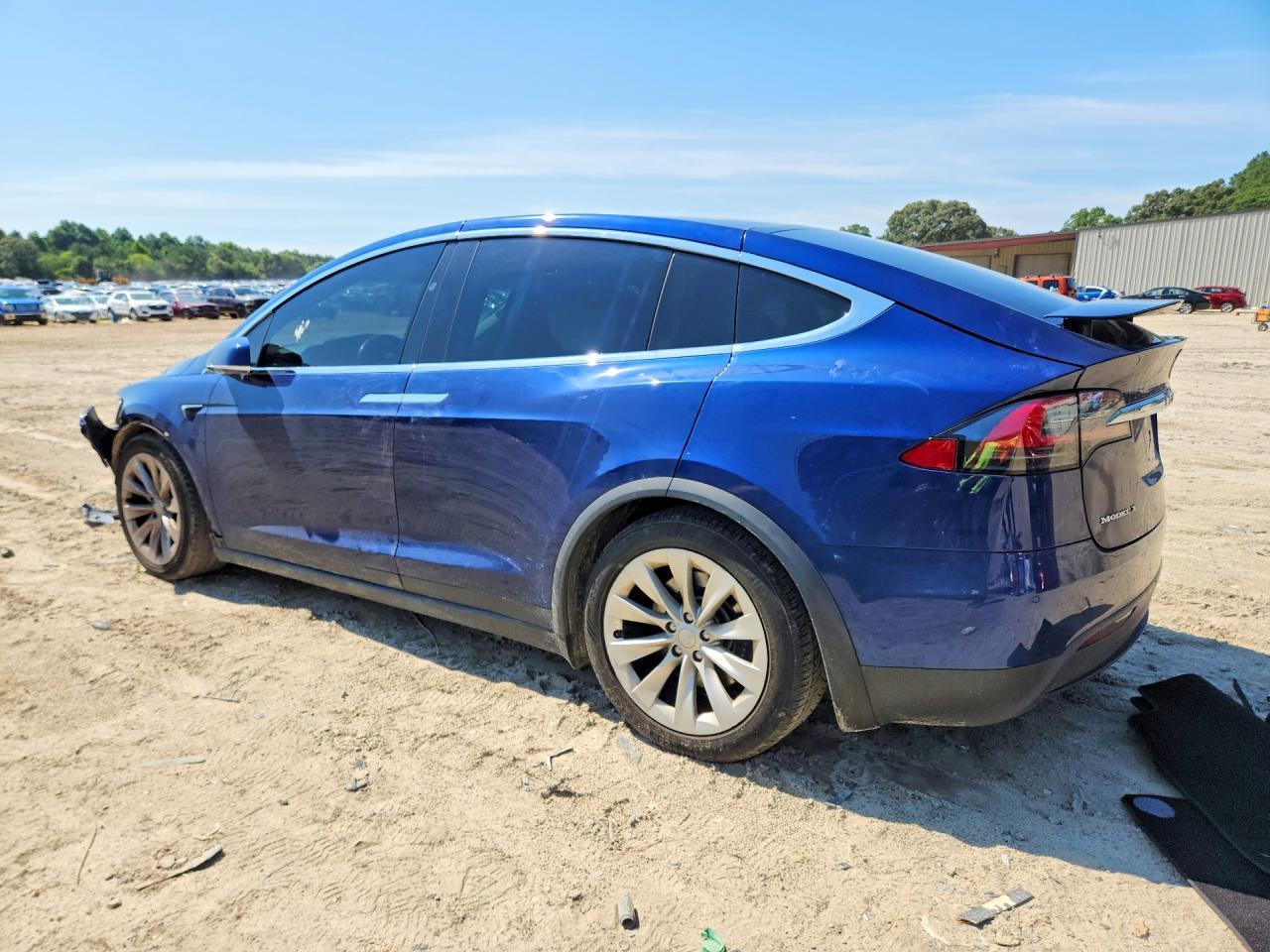 2019 Tesla Model X - Фото 2