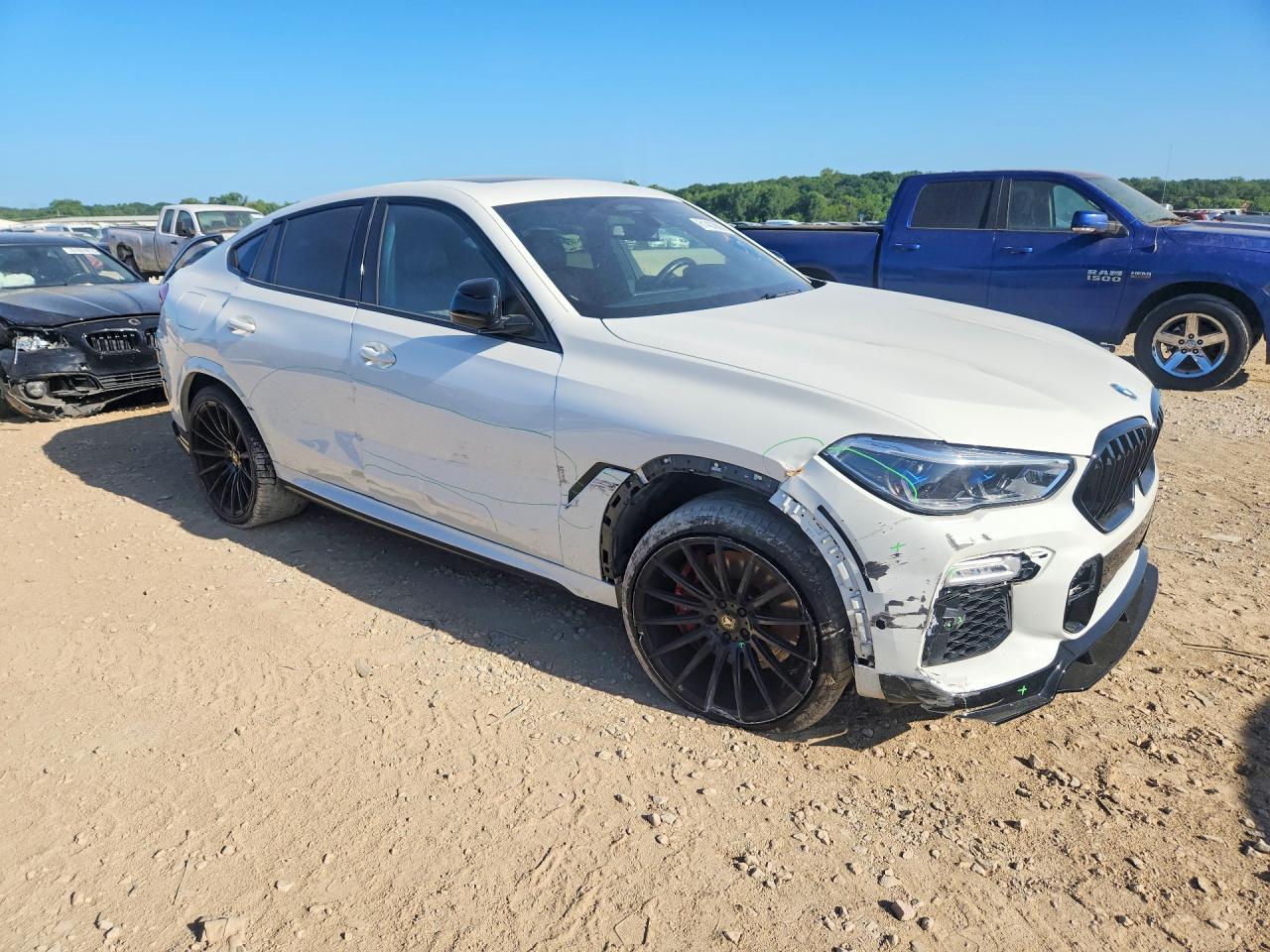 2021 BMW X6 M50I - Image 4