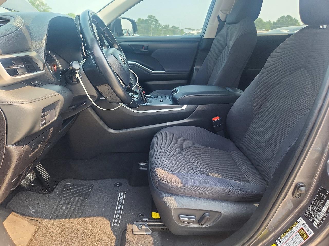 2021 Toyota Highlander Le - Фото 7