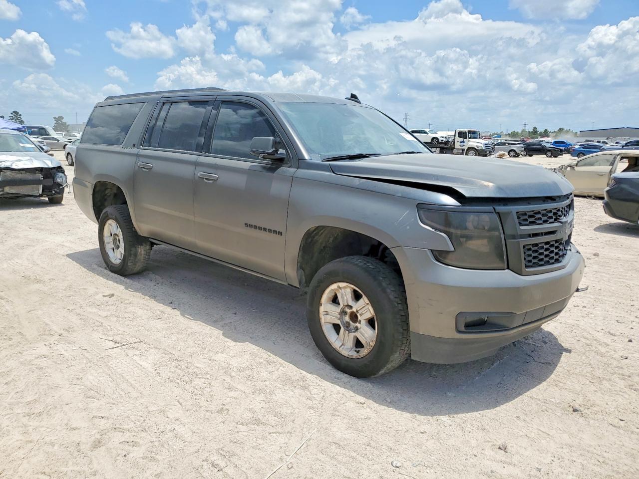 2020 Chevrolet Suburban C1500 Lt - Фото 4