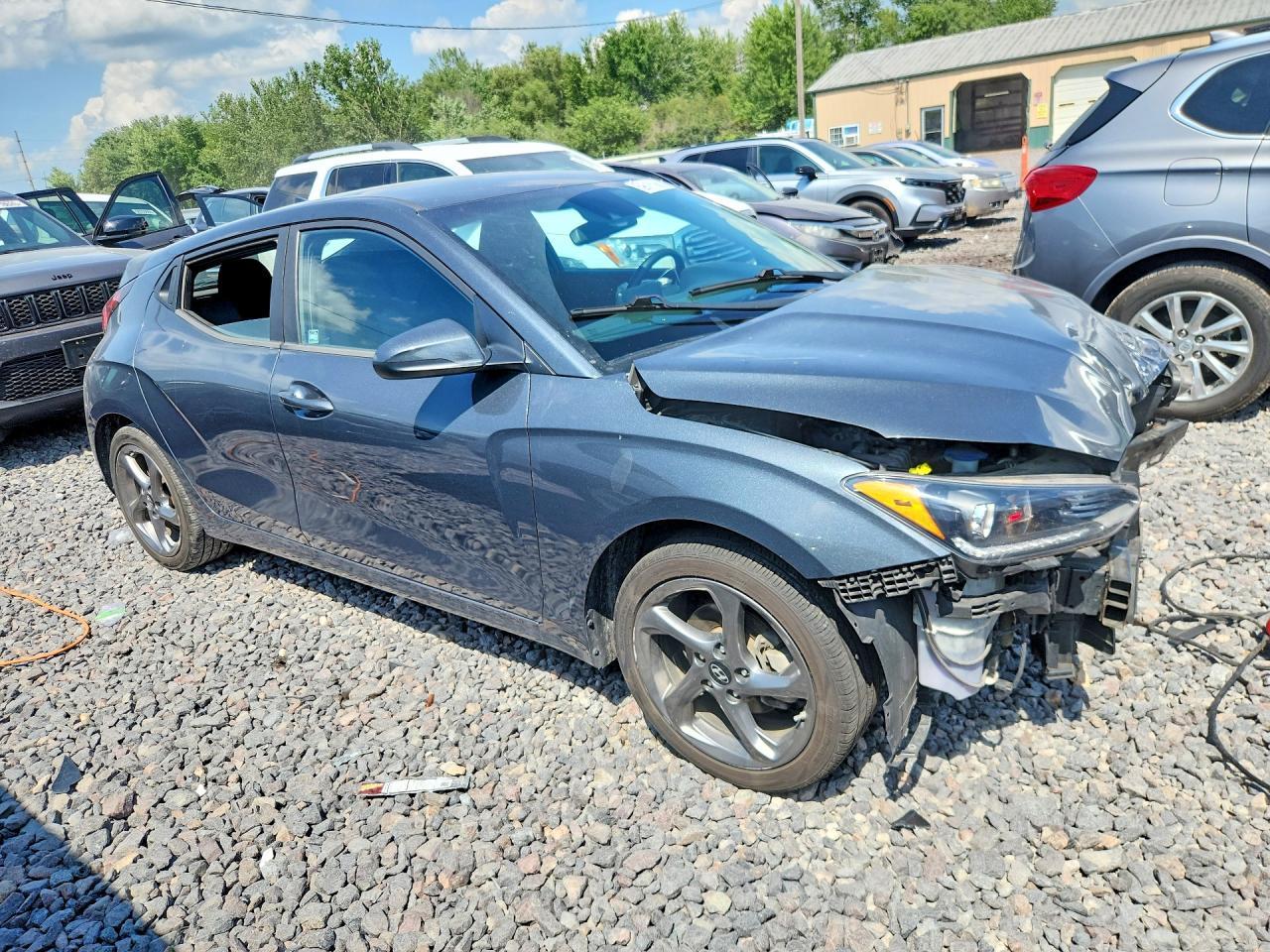 2019 Hyundai Veloster - Фото 4