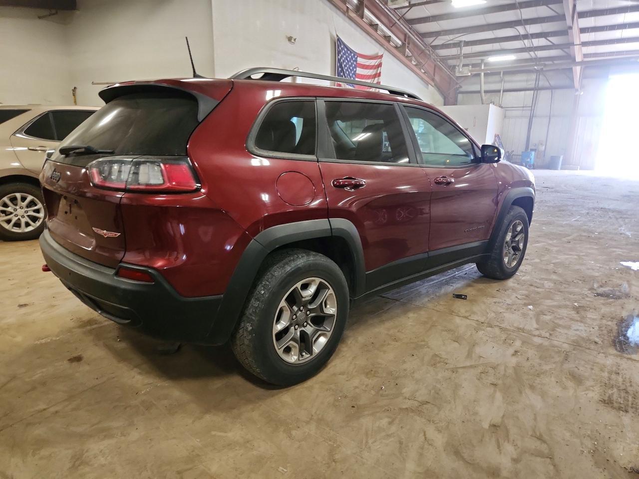 2019 Jeep Cherokee Trailhawk - Фото 3