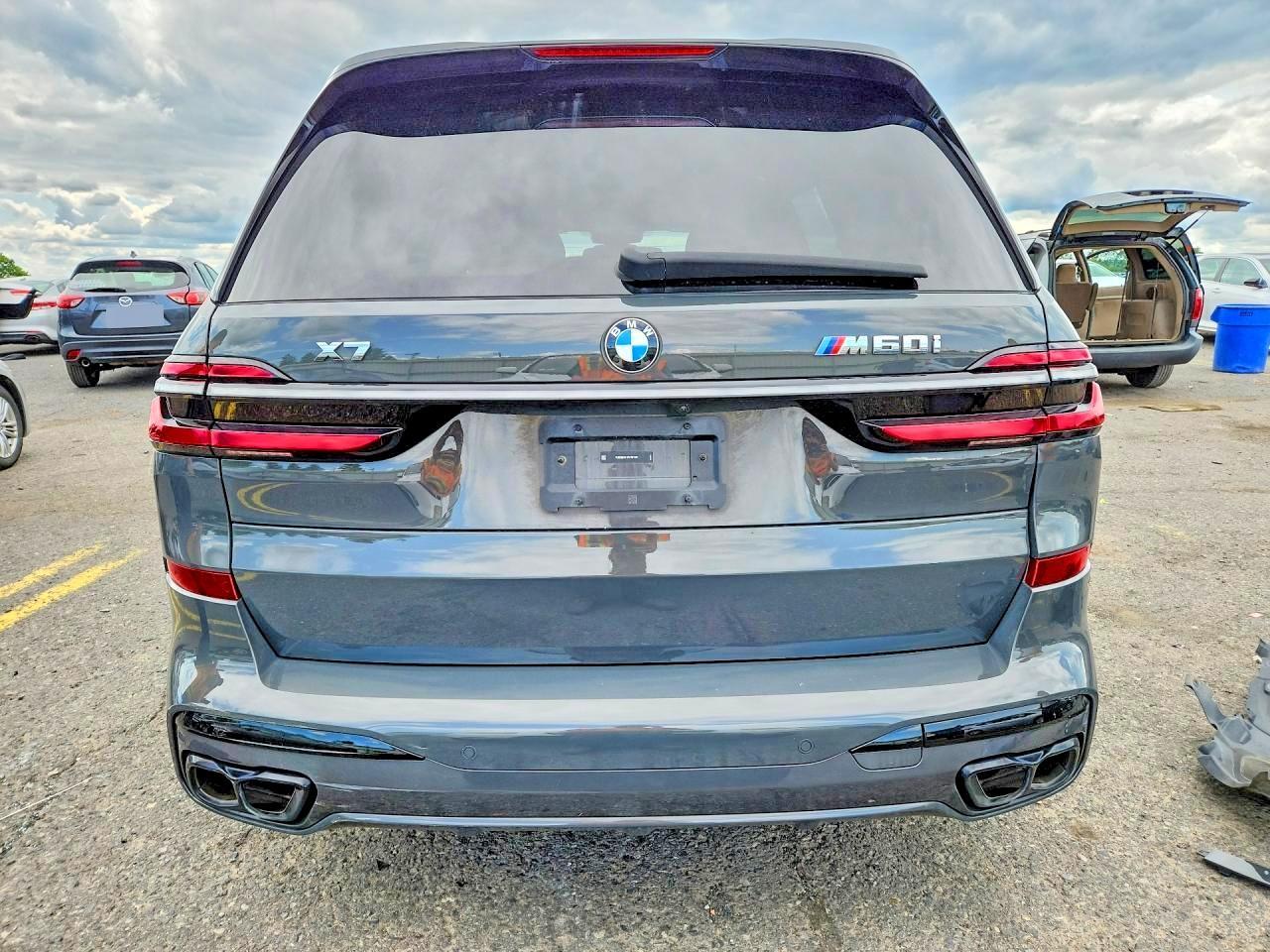 2024 BMW X7 M60I - Image 6