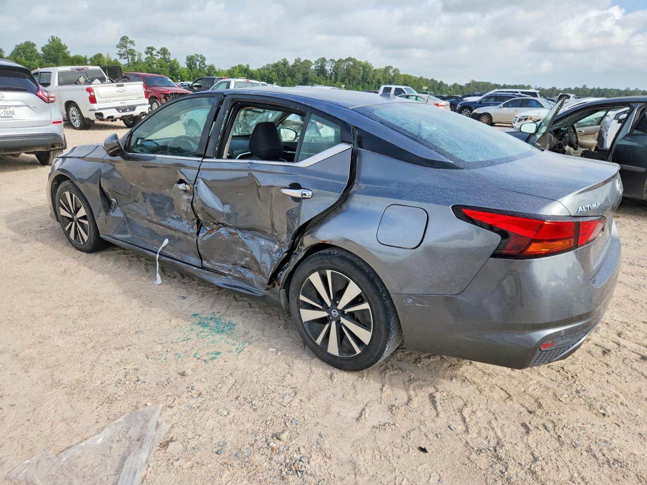 2019 Nissan Altima Sl - Фото 2