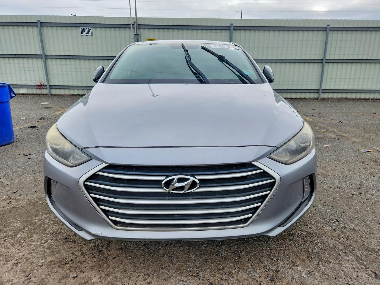 2017 Hyundai Elantra Se - Фото 5