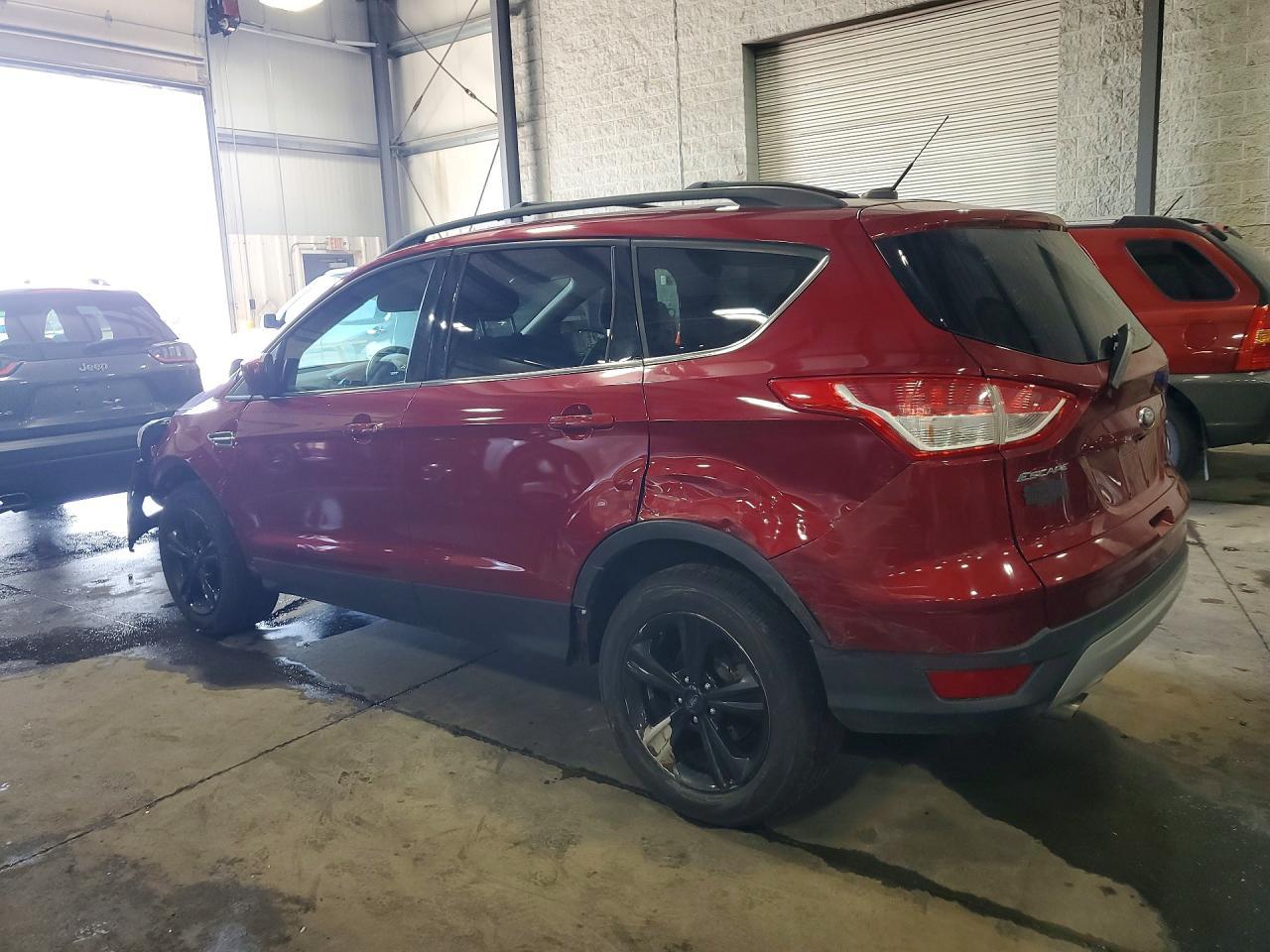 2014 Ford Escape Se - Image 2
