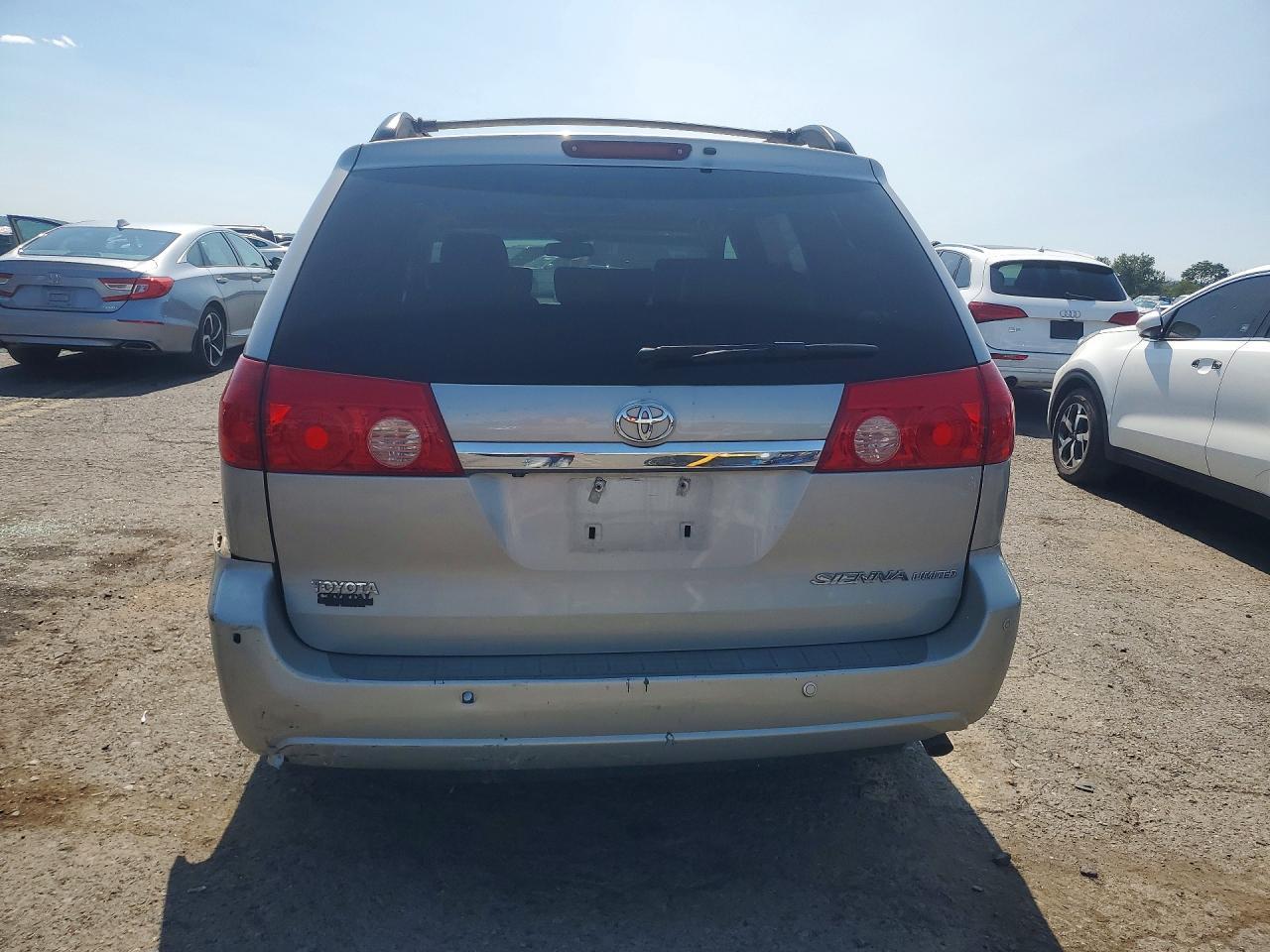 2006 Toyota Sienna Xle Limited 7 Passenger - Фото 6