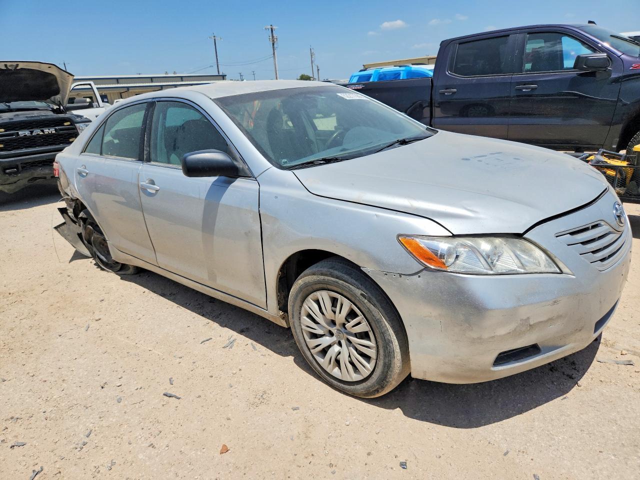 2007 Toyota Camry Le - Image 4