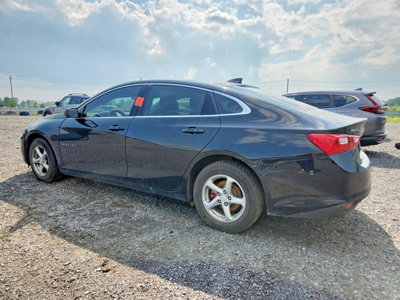 2016 Chevrolet Malibu Ls - Фото 2