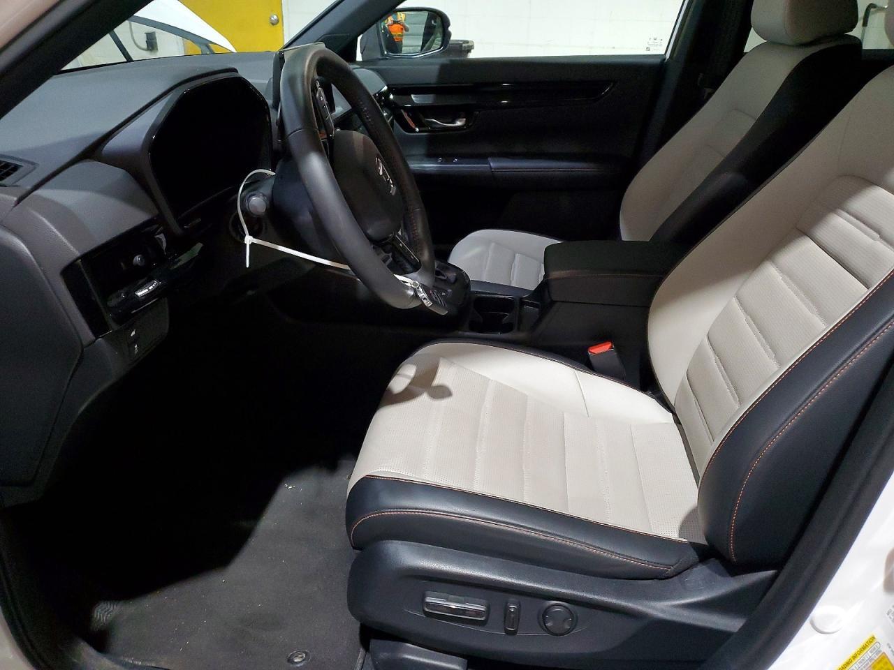2024 Honda Cr-V Sport Touring - Image 7