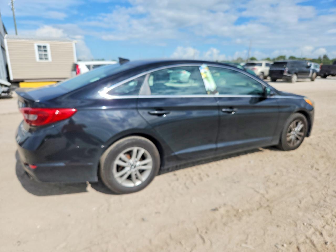 2017 Hyundai Sonata Se - Фото 3