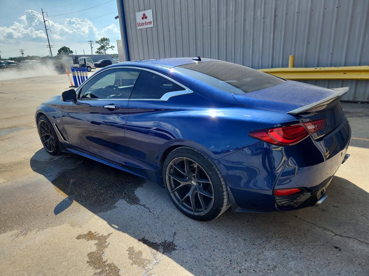 2018 Infiniti Q60 3.0T Luxe - Image 2