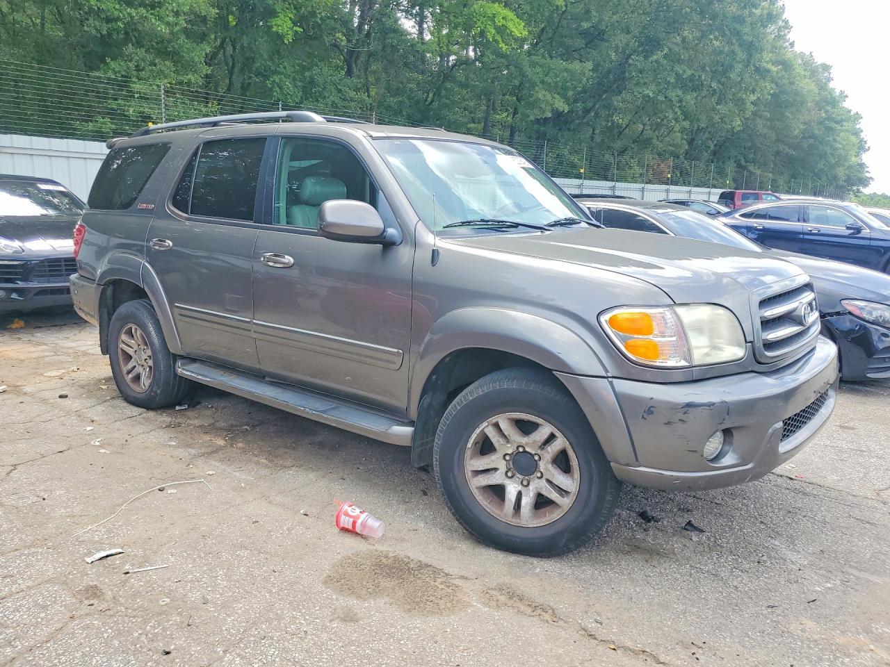 2004 Toyota Sequoia Limited - Image 4