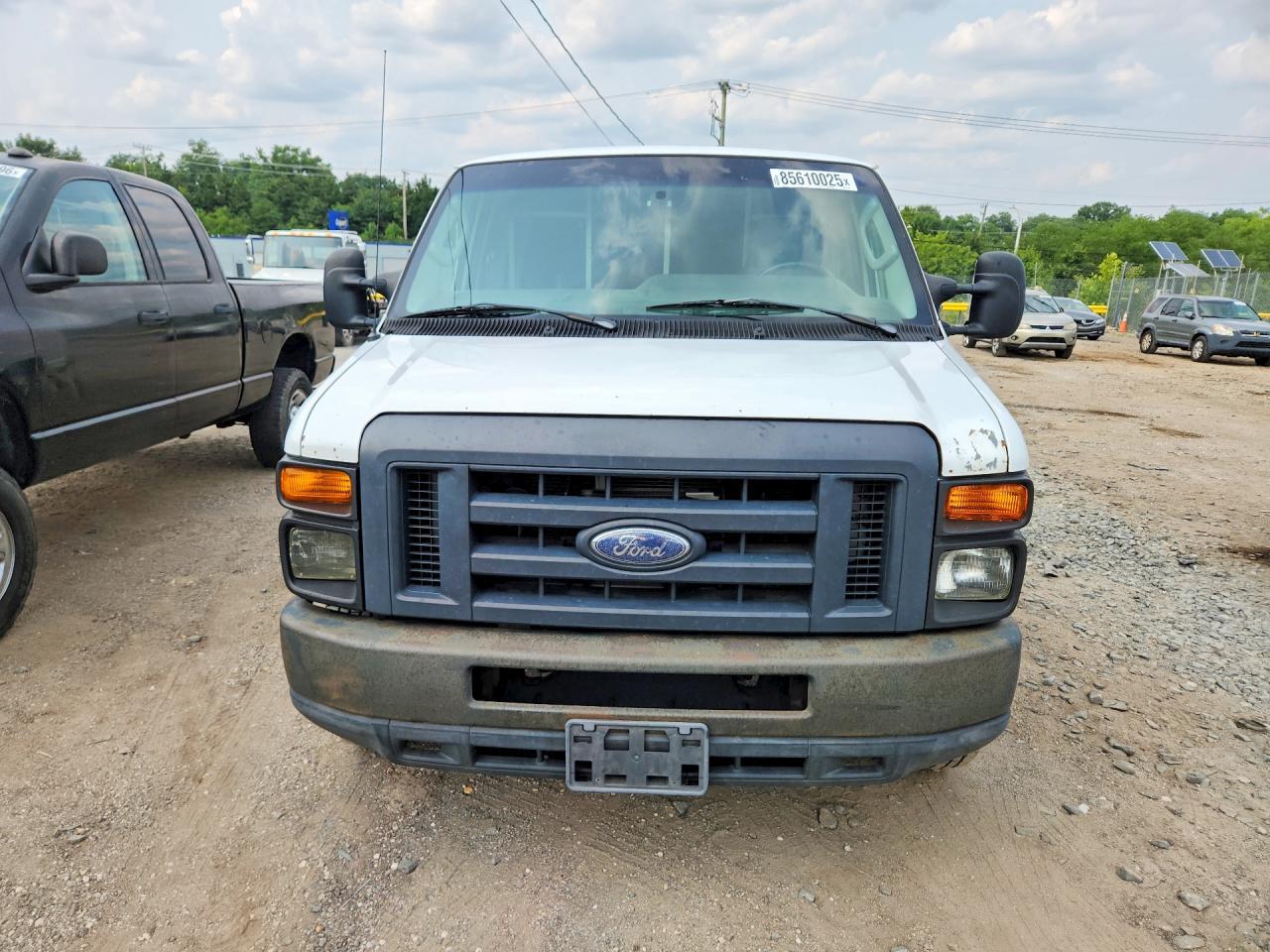 2011 Ford Econoline E150 Van - Image 5